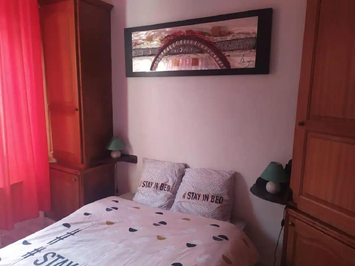 Maison 4 Chambres Avec Jardin Saint-Jean-dʼAngély Esterno foto